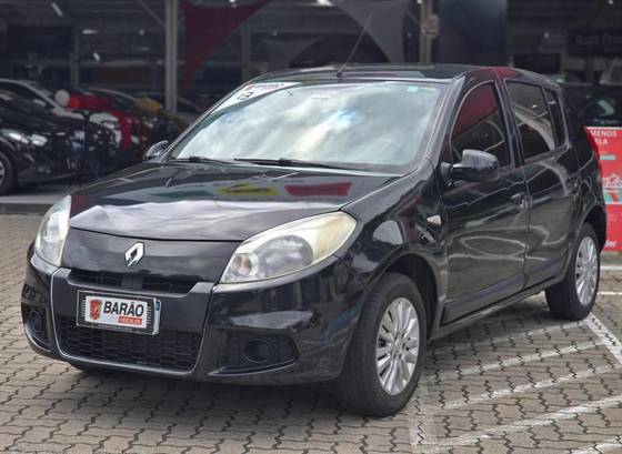 RENAULT SANDERO 1.6 PRIVILÉGE 16V FLEX 4P AUTOMÁTICO